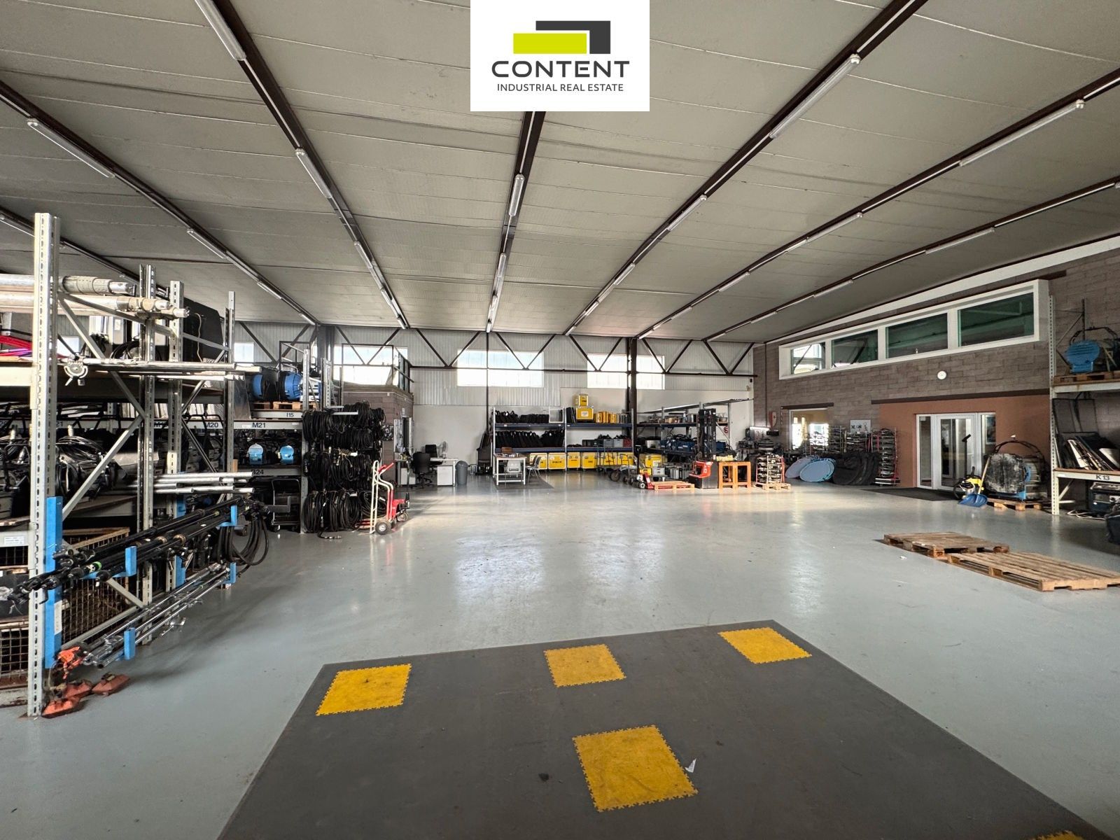 Prodej komerčního prostoru 1598 m² - foto 5