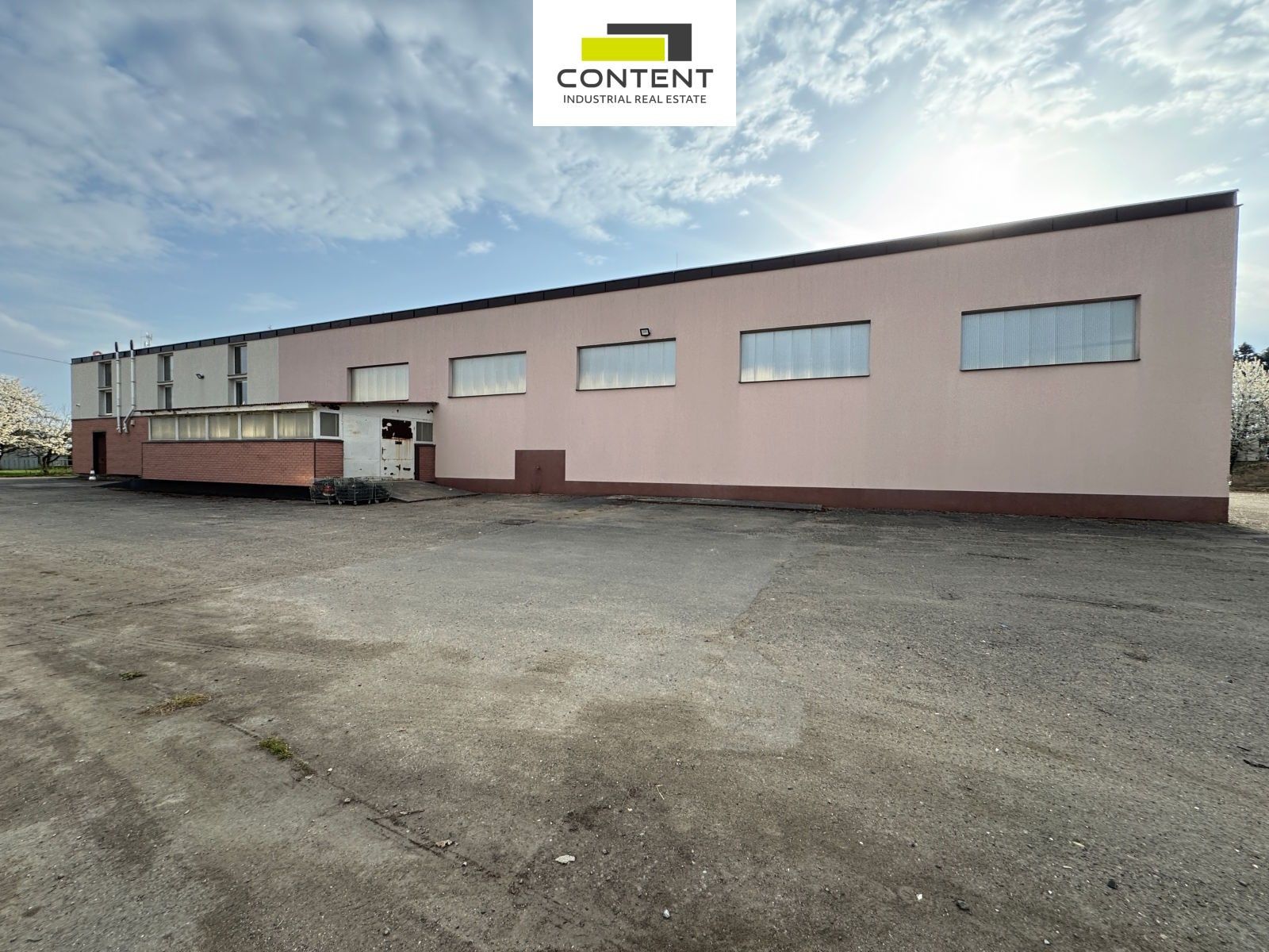 Prodej komerčního prostoru 1598 m² - foto 15