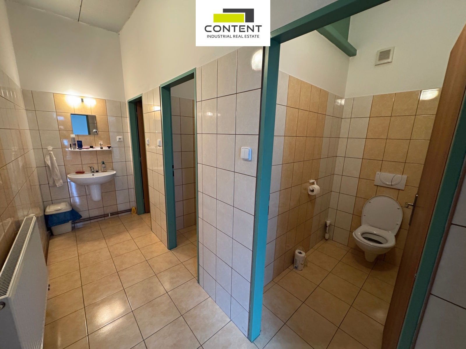 Prodej komerčního prostoru 1598 m² - foto 26