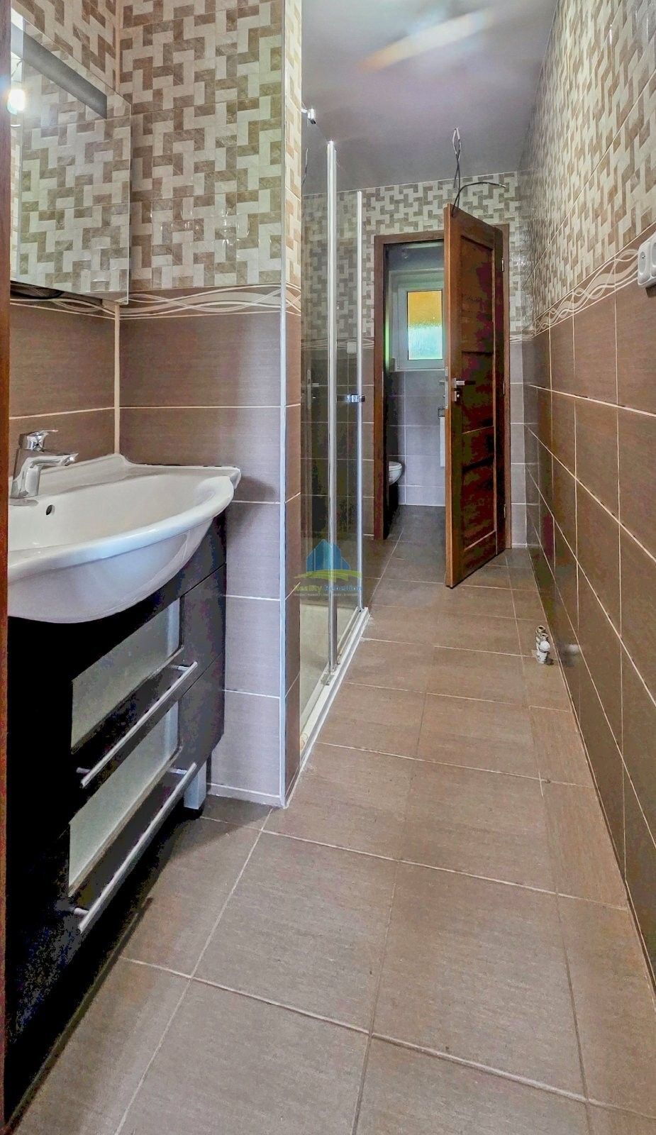 Prodej nemovitosti 245 m² - foto 9