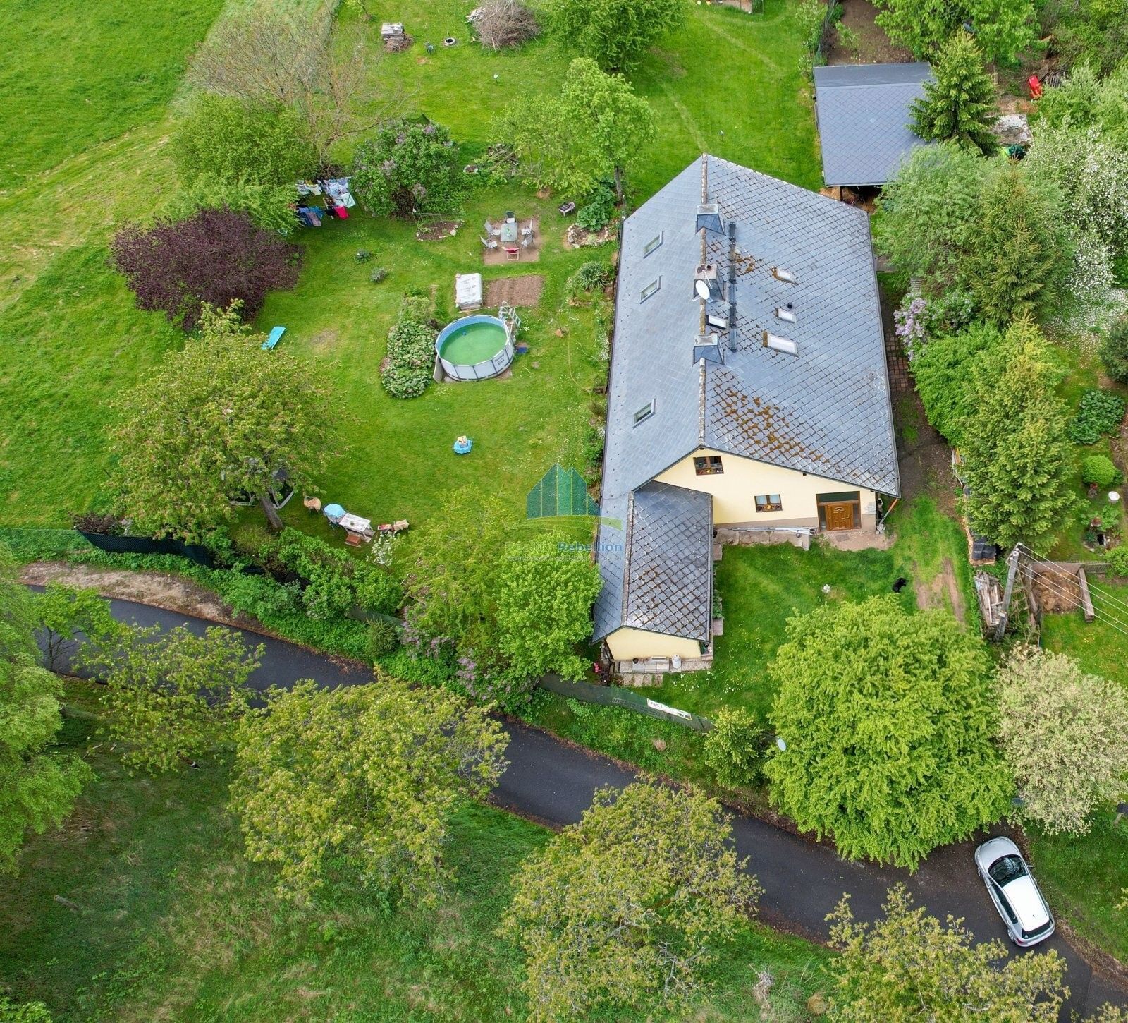 Prodej nemovitosti 245 m² - foto 28