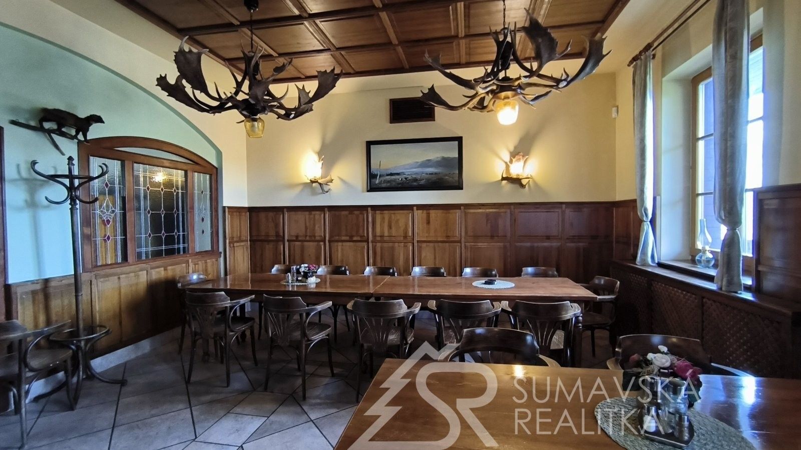 Prodej komerčního prostoru 1100 m² - foto 18