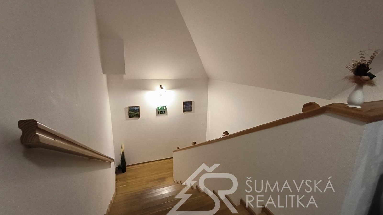 Prodej komerčního prostoru 1100 m² - foto 29