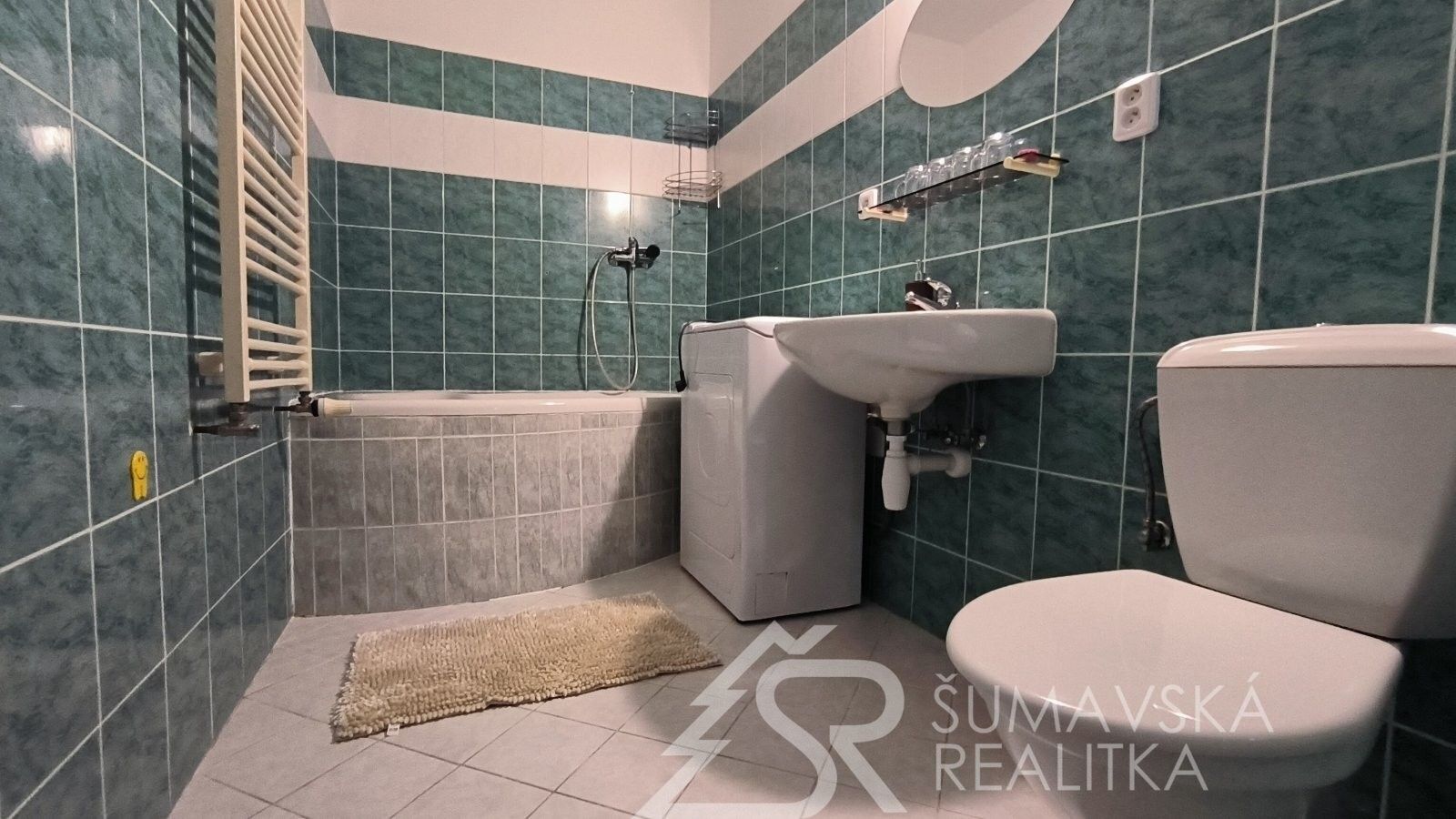 Prodej komerčního prostoru 1100 m² - foto 25