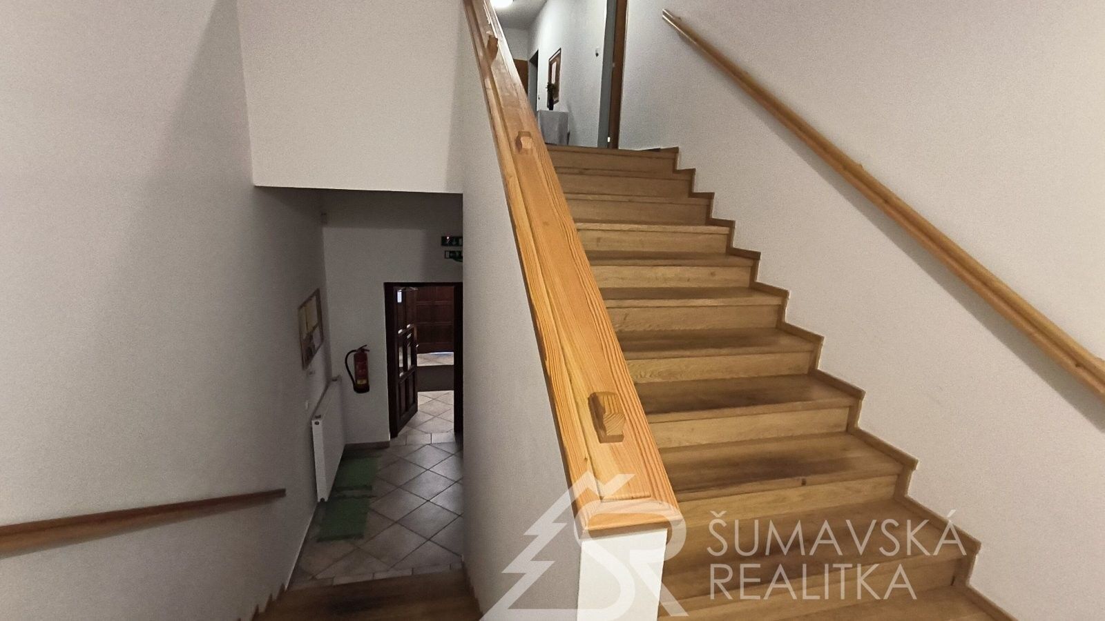 Prodej komerčního prostoru 1100 m² - foto 28