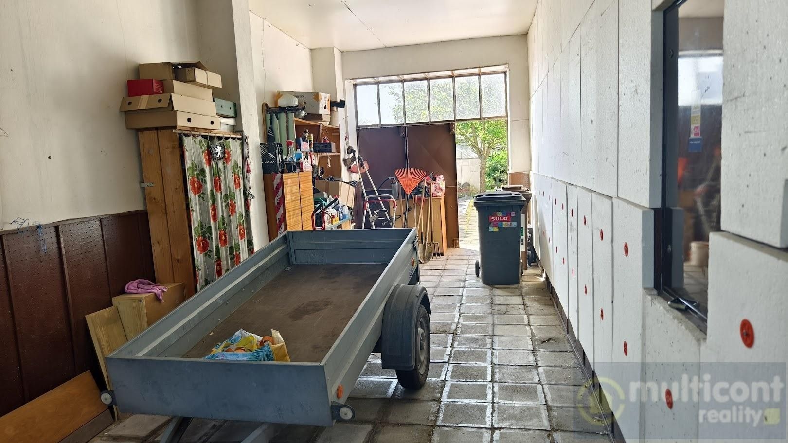 Prodej nemovitosti 285 m² - foto 11