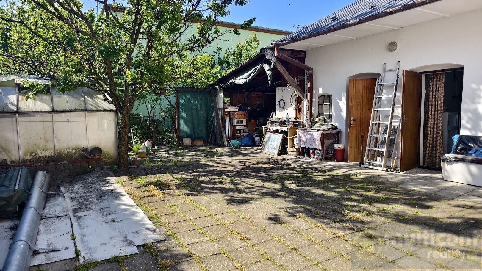 Prodej nemovitosti 285 m² - foto 14