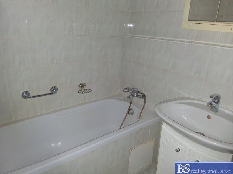 Prodej bytu 3+1 70 m² - foto 3