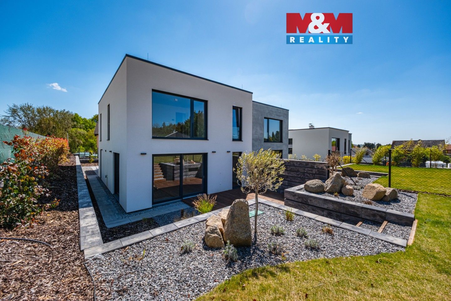 Prodej domu 219 m² - foto 1