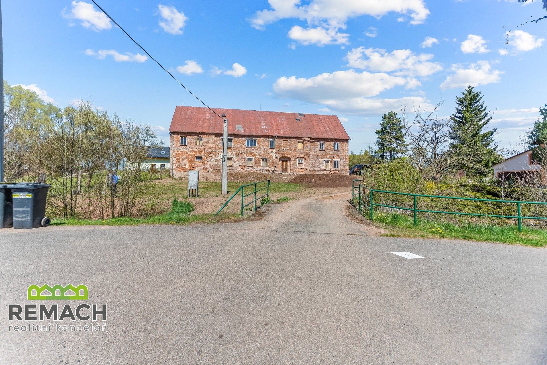 Prodej komerčního prostoru 650 m² - foto 3