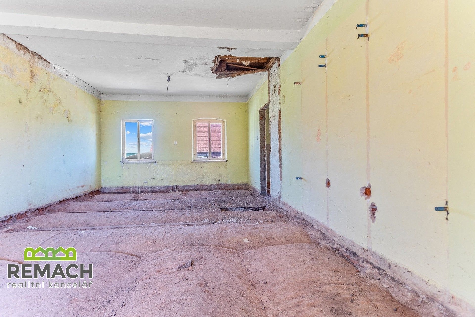 Prodej komerčního prostoru 650 m² - foto 6