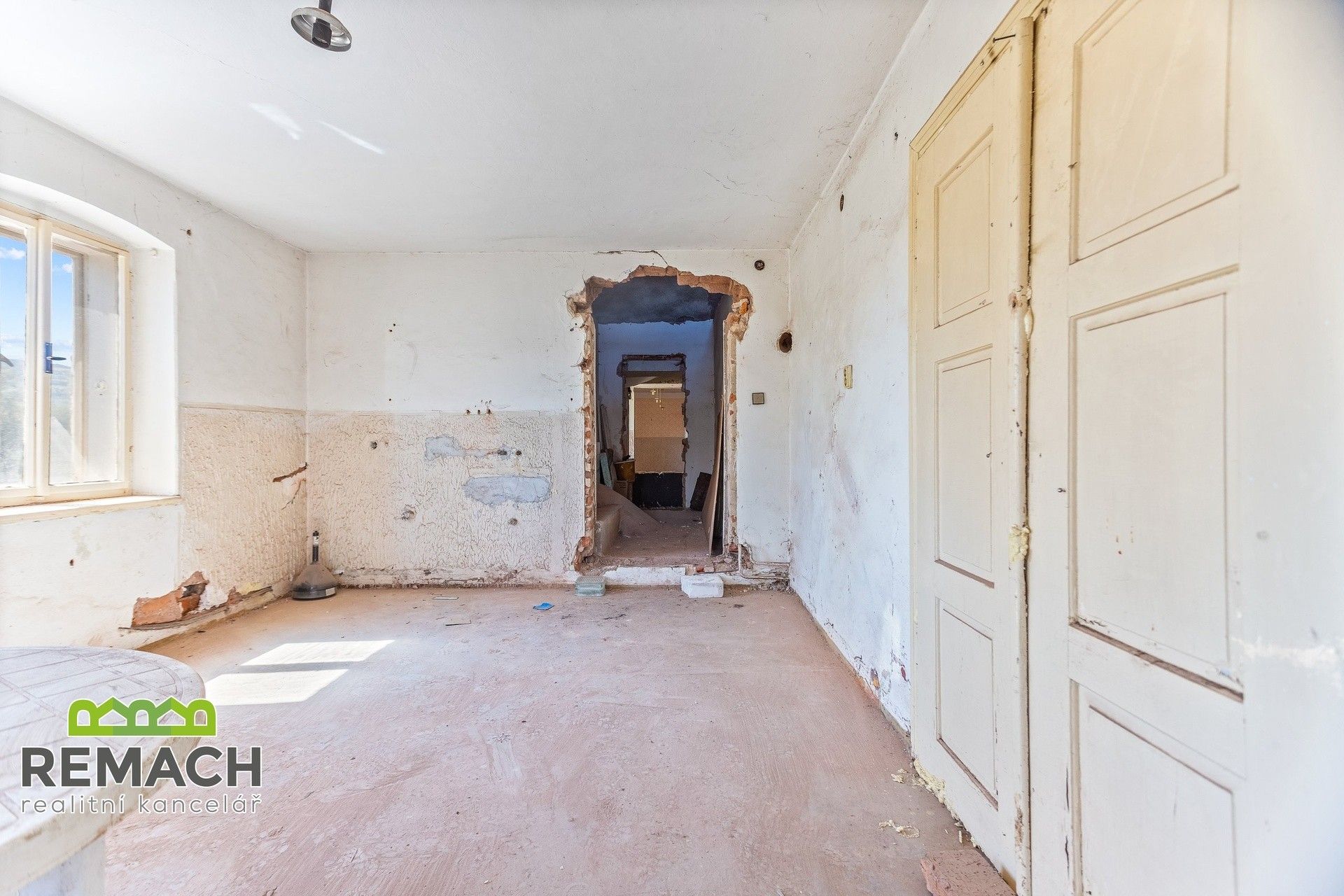 Prodej komerčního prostoru 650 m² - foto 15