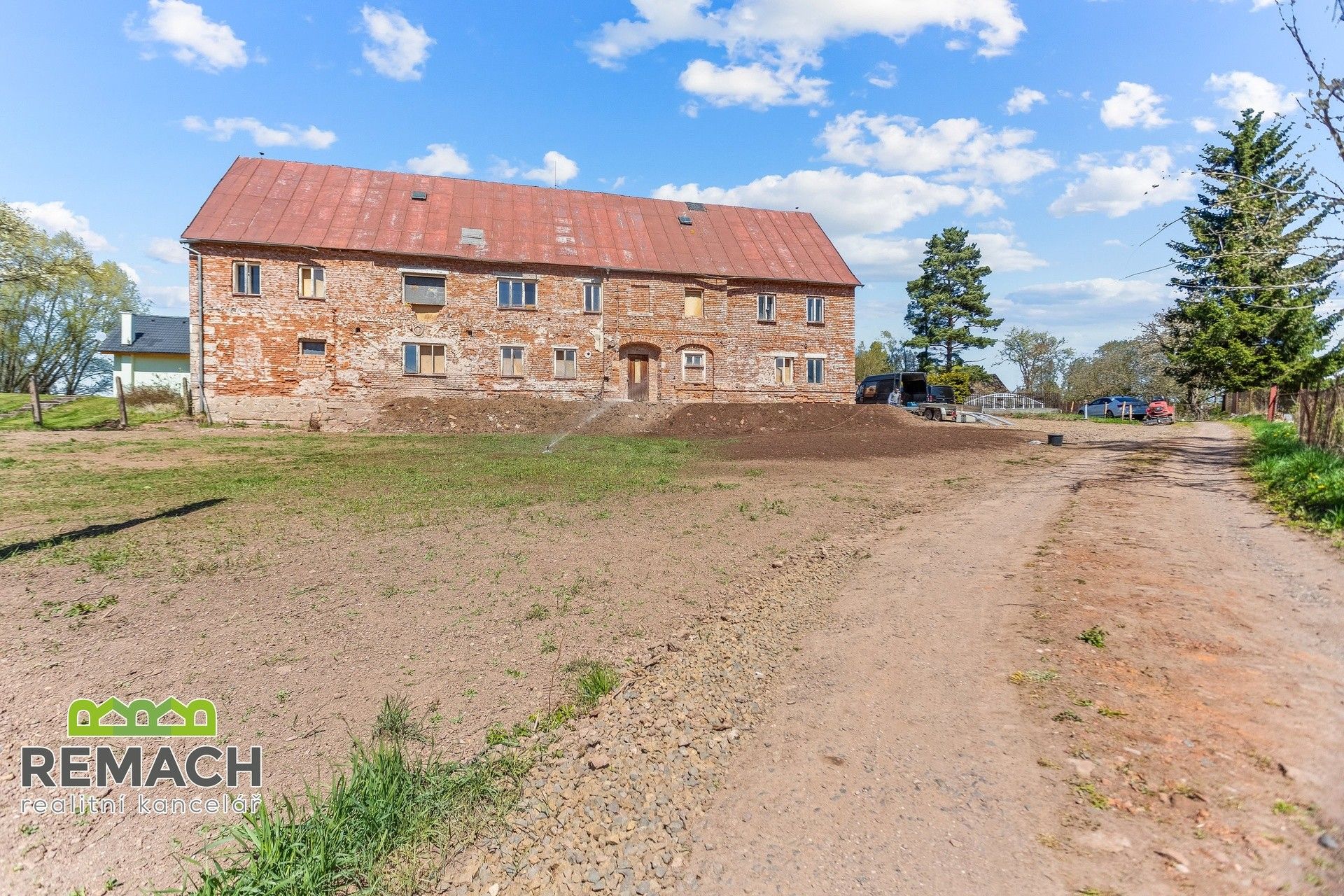 Prodej komerčního prostoru 650 m² - foto 13