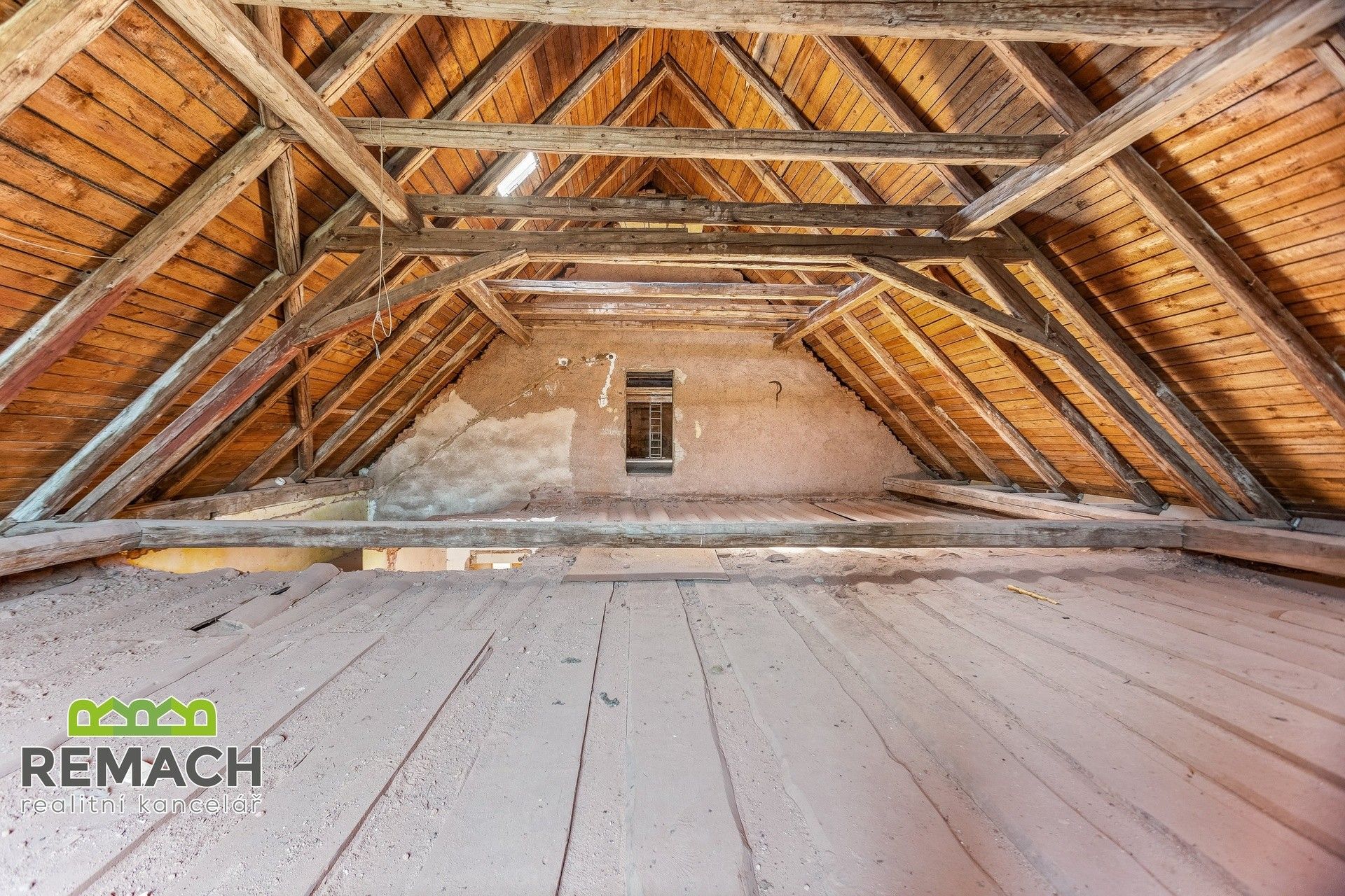 Prodej komerčního prostoru 650 m² - foto 18