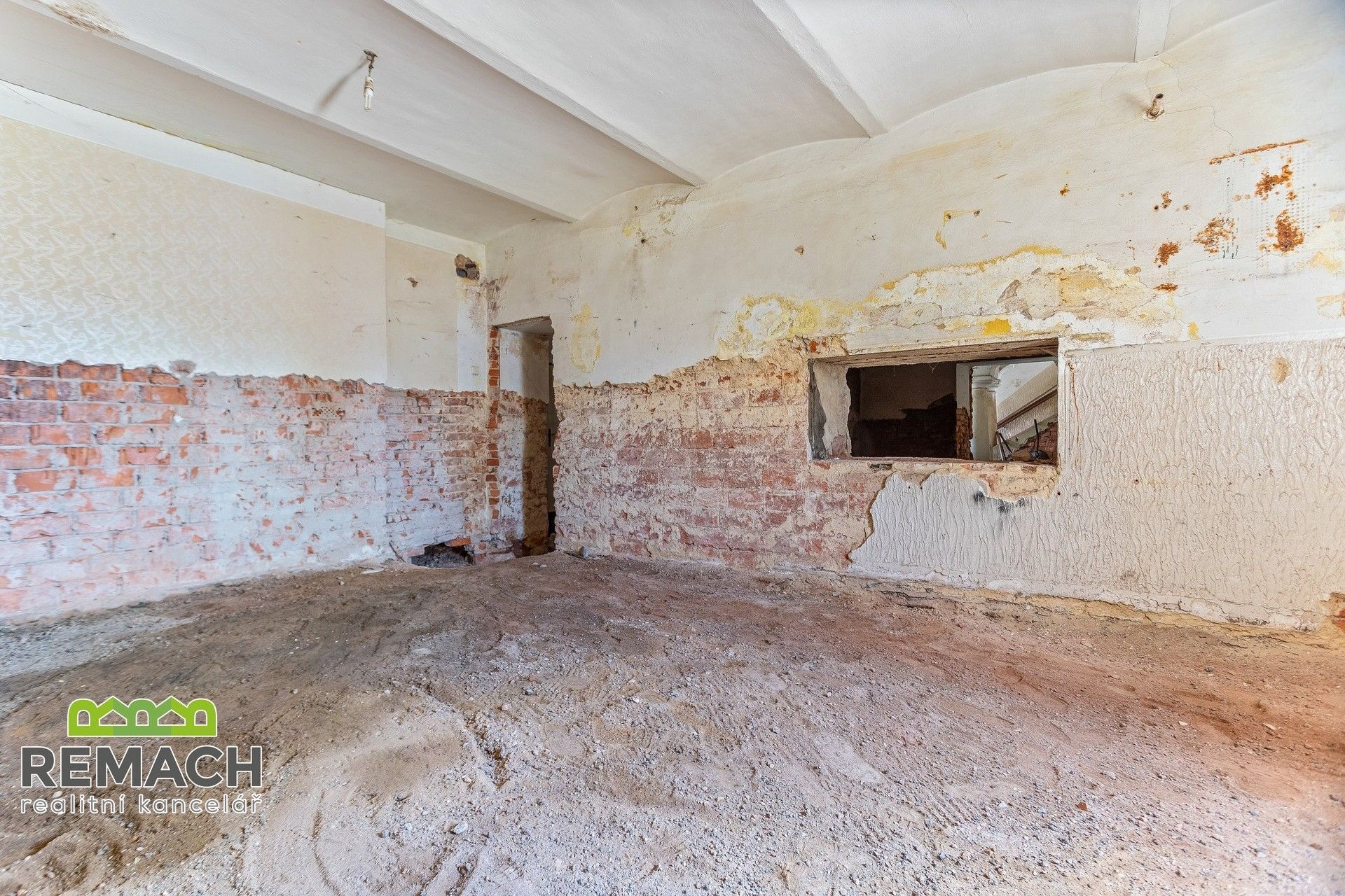 Prodej komerčního prostoru 650 m² - foto 21