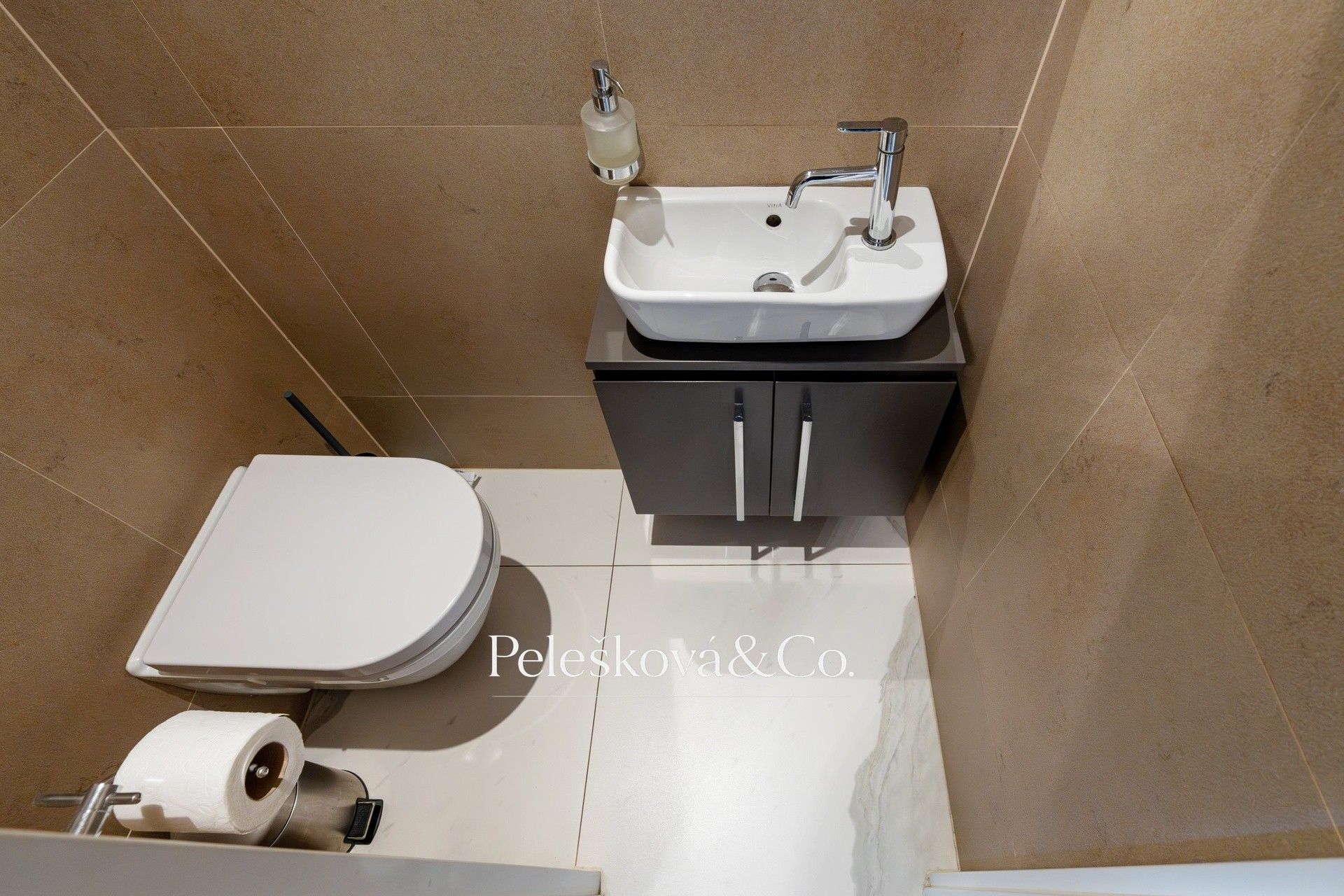 Prodej domu 383 m² - foto 14