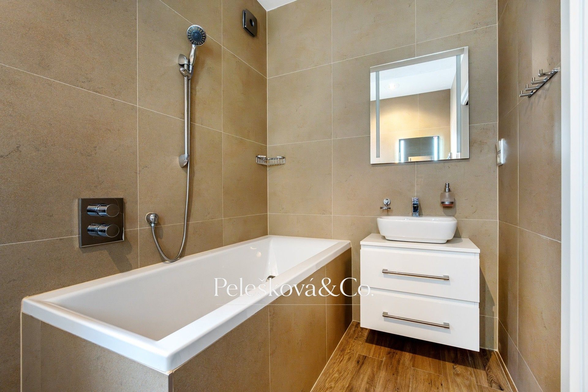 Prodej domu 383 m² - foto 23