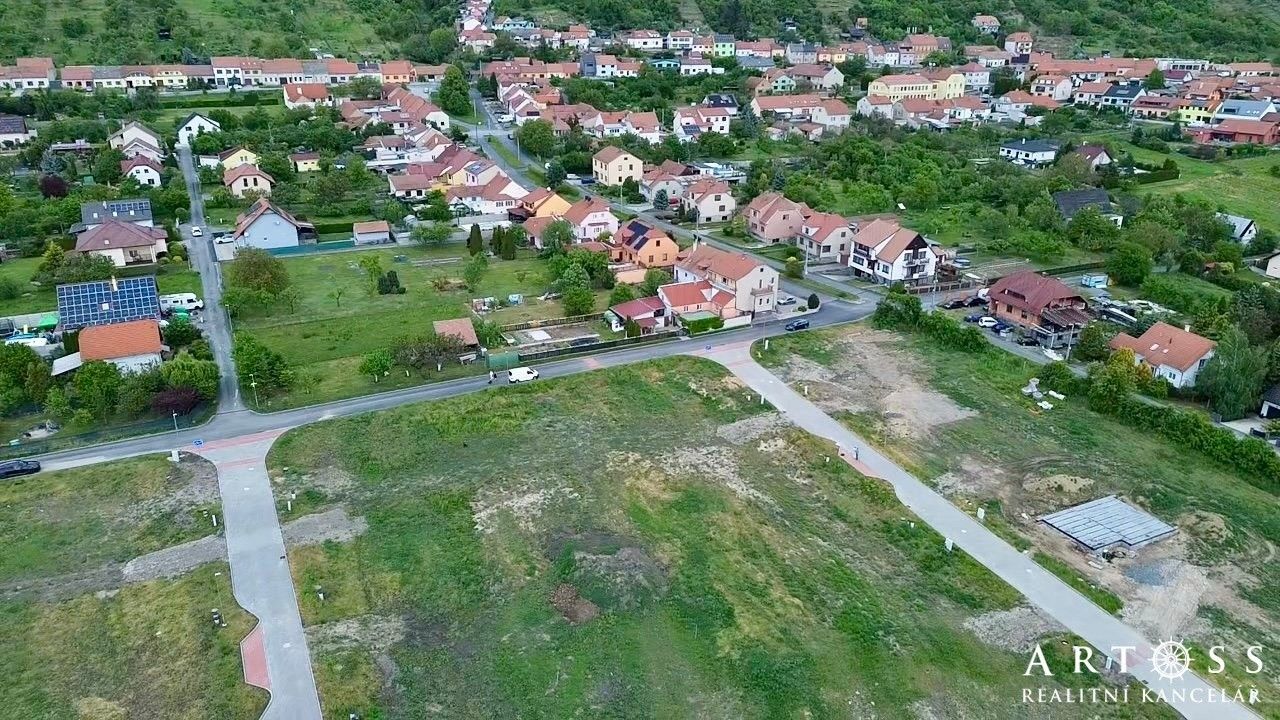 Prodej pozemku 674 m² - foto 7