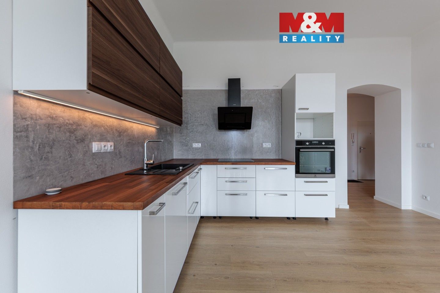 Prodej bytu 3+kk 90 m² - foto 1