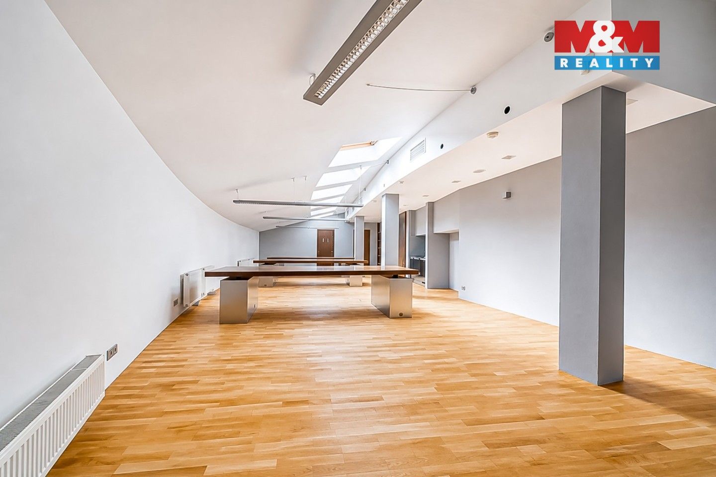 Pronájem komerčního prostoru 97 m² - foto 2