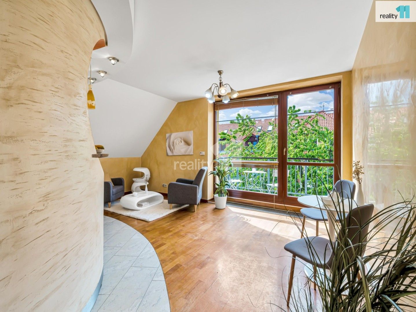 Prodej bytu 5+kk 105 m² - foto 1