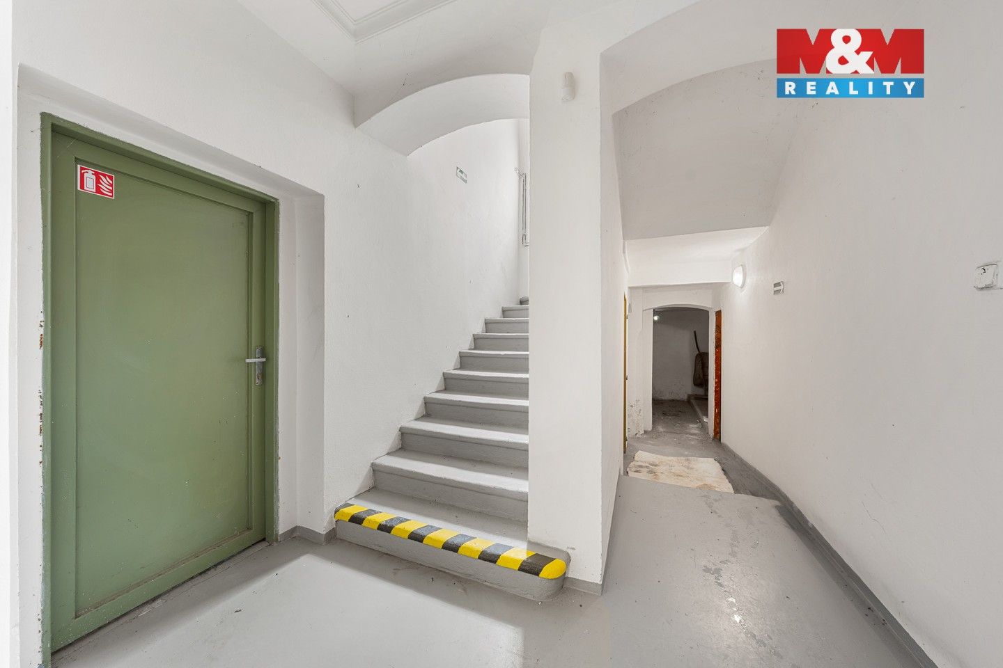 Prodej komerčního prostoru 240 m² - foto 5