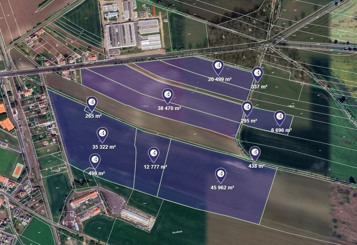 Prodej pozemku 174942 m² - foto 1