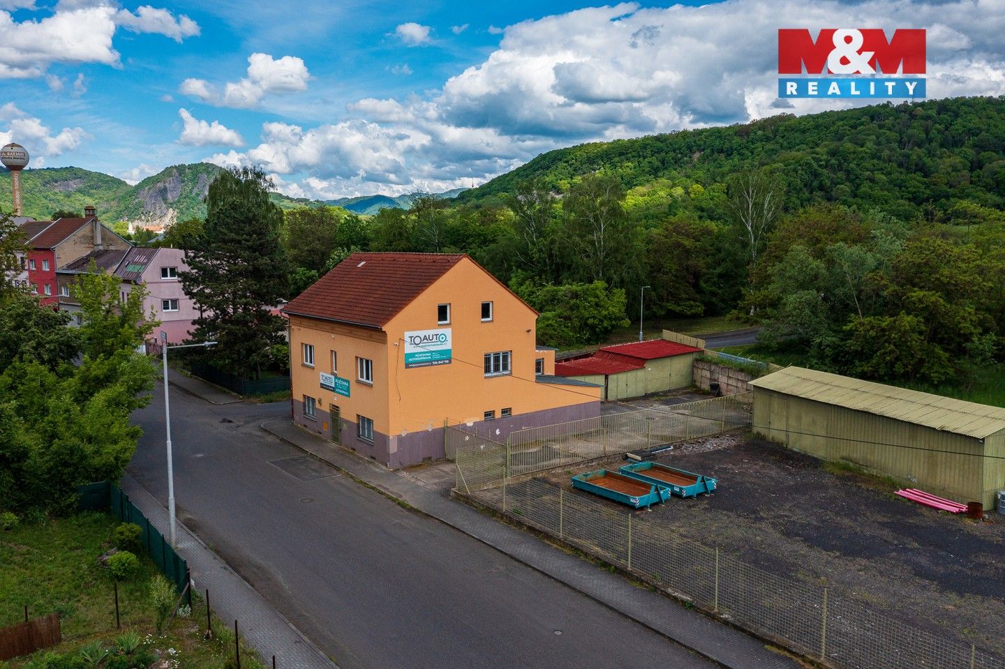 Prodej komerčního prostoru 240 m² - foto 12