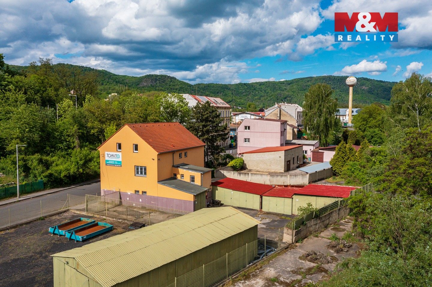 Prodej komerčního prostoru 240 m² - foto 29