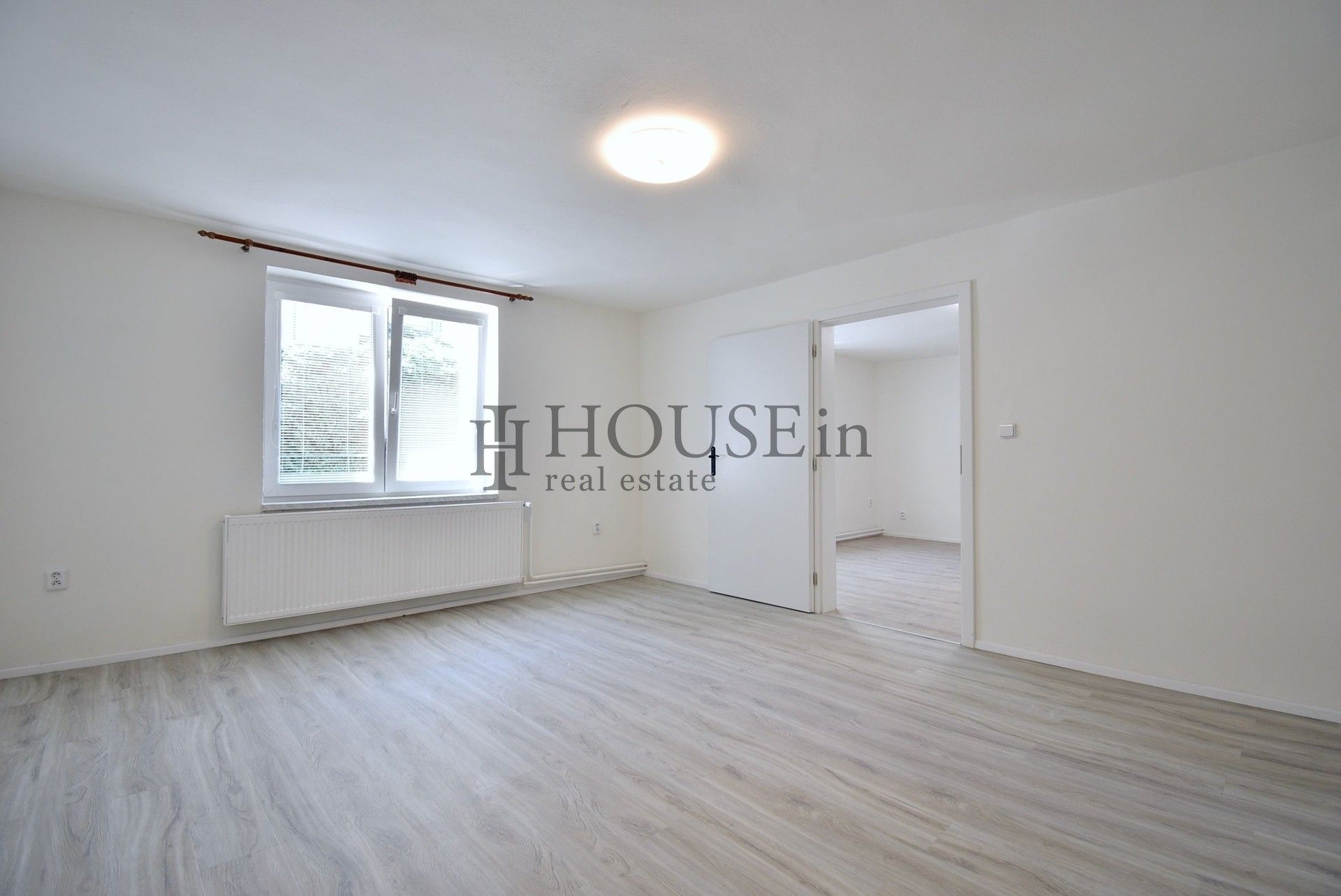 Pronájem bytu 3+1 75 m² - foto 10