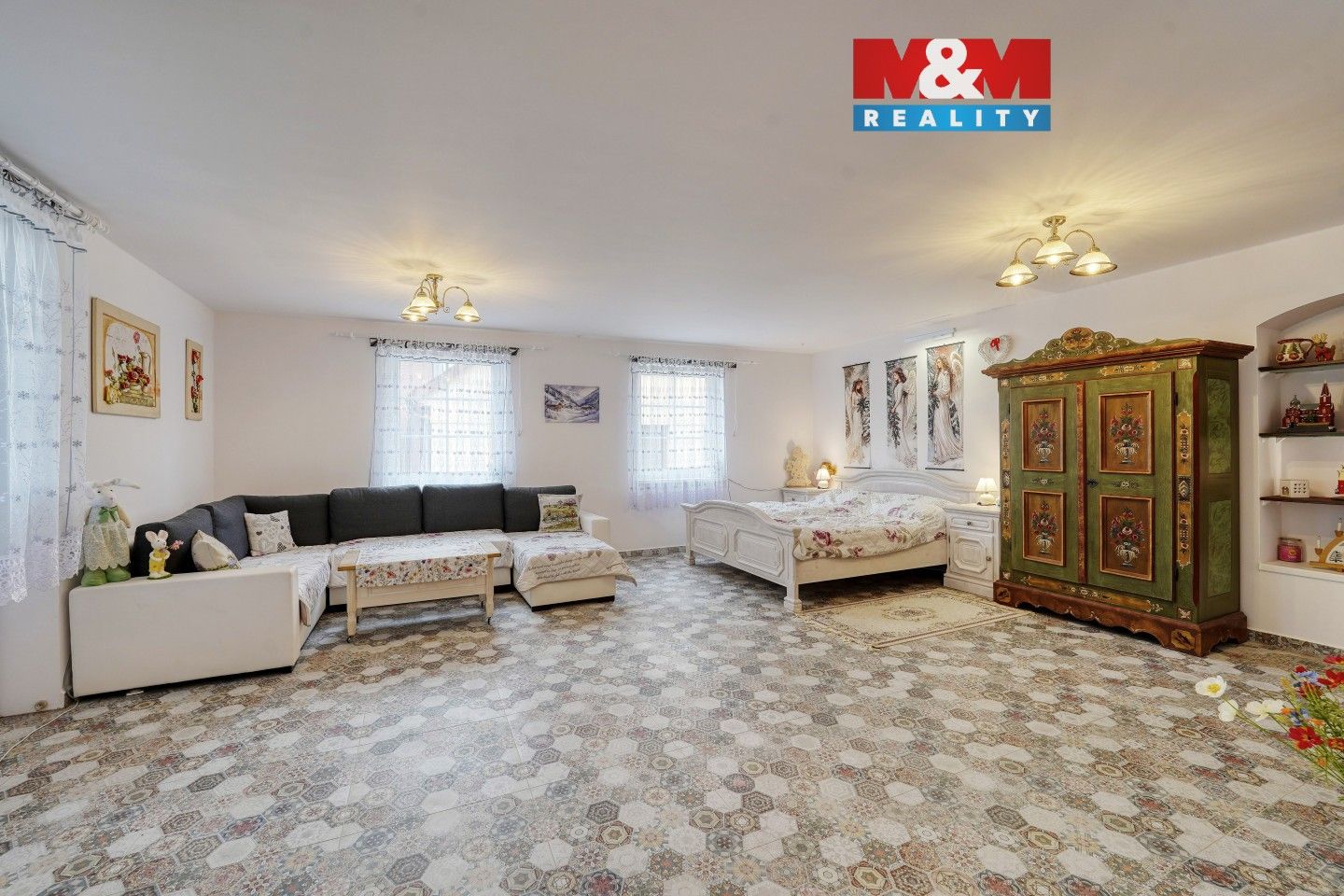 Prodej komerčního prostoru 359 m² - foto 2