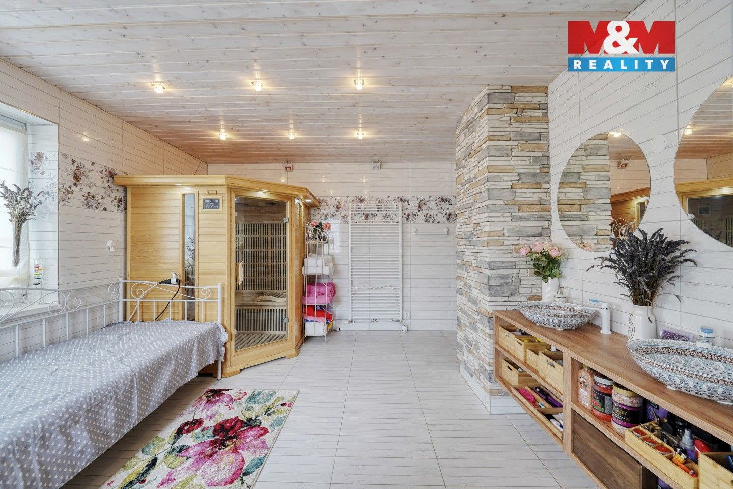 Prodej komerčního prostoru 359 m² - foto 3