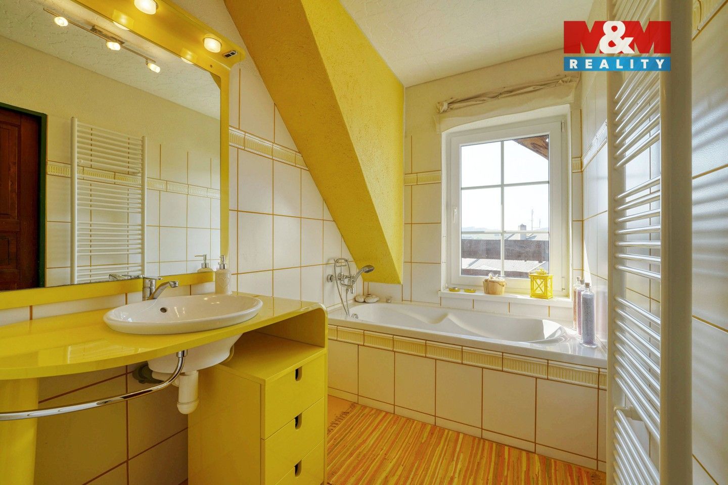 Prodej komerčního prostoru 359 m² - foto 29