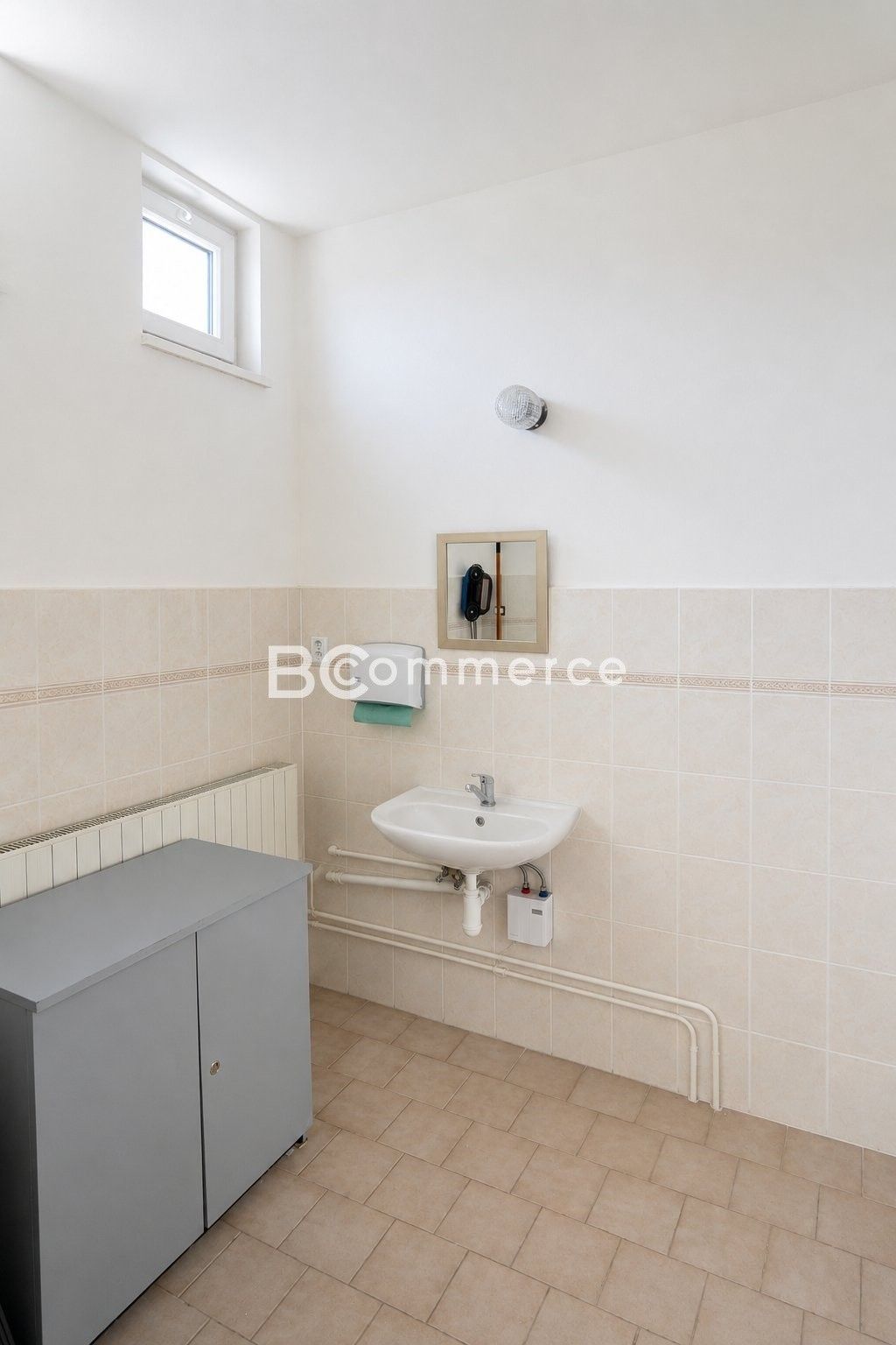 Pronájem komerčního prostoru 90 m² - foto 16