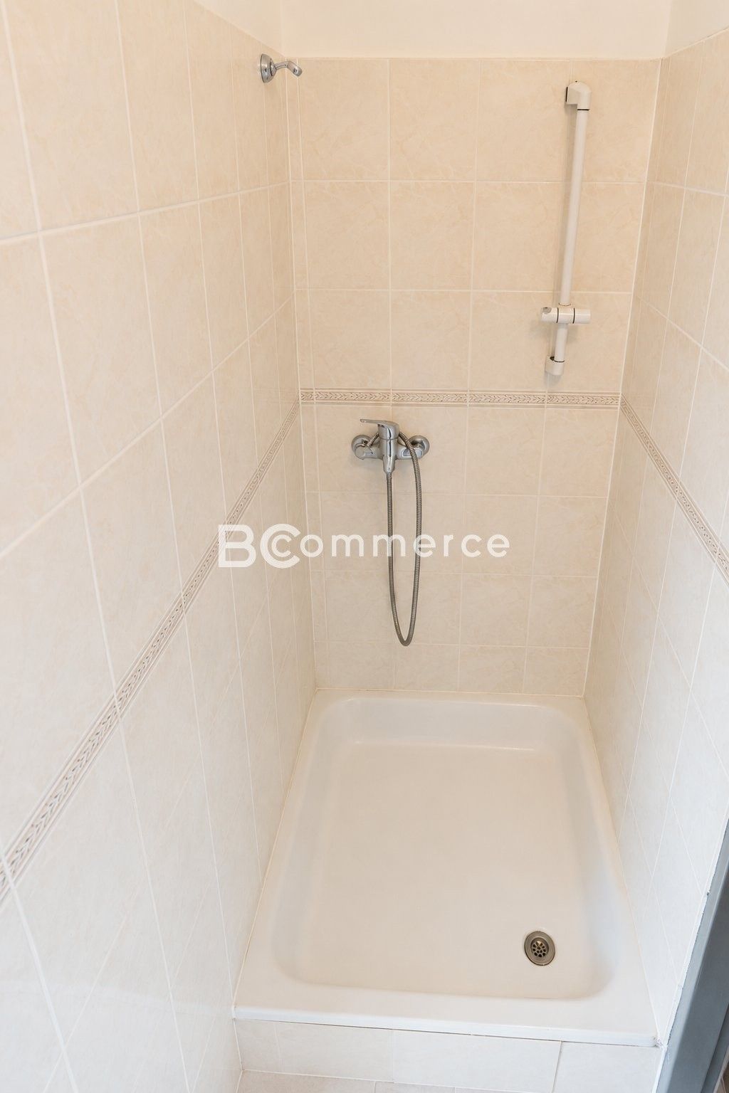Pronájem komerčního prostoru 90 m² - foto 17