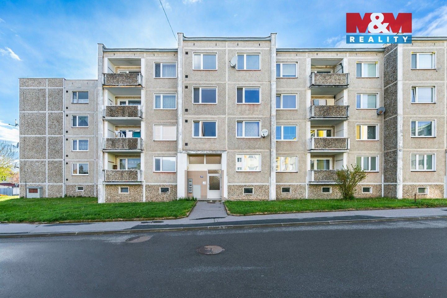 Prodej bytu 1+1 40 m² - foto 1