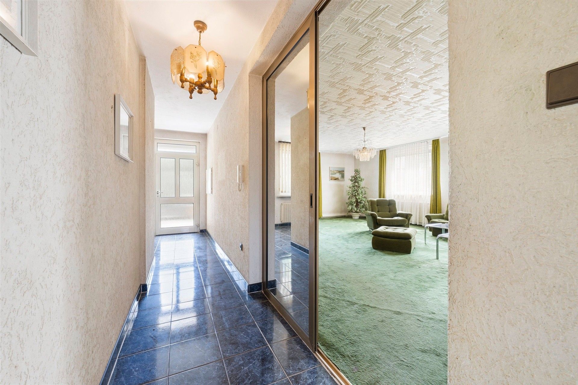 Prodej domu 239 m² - foto 2