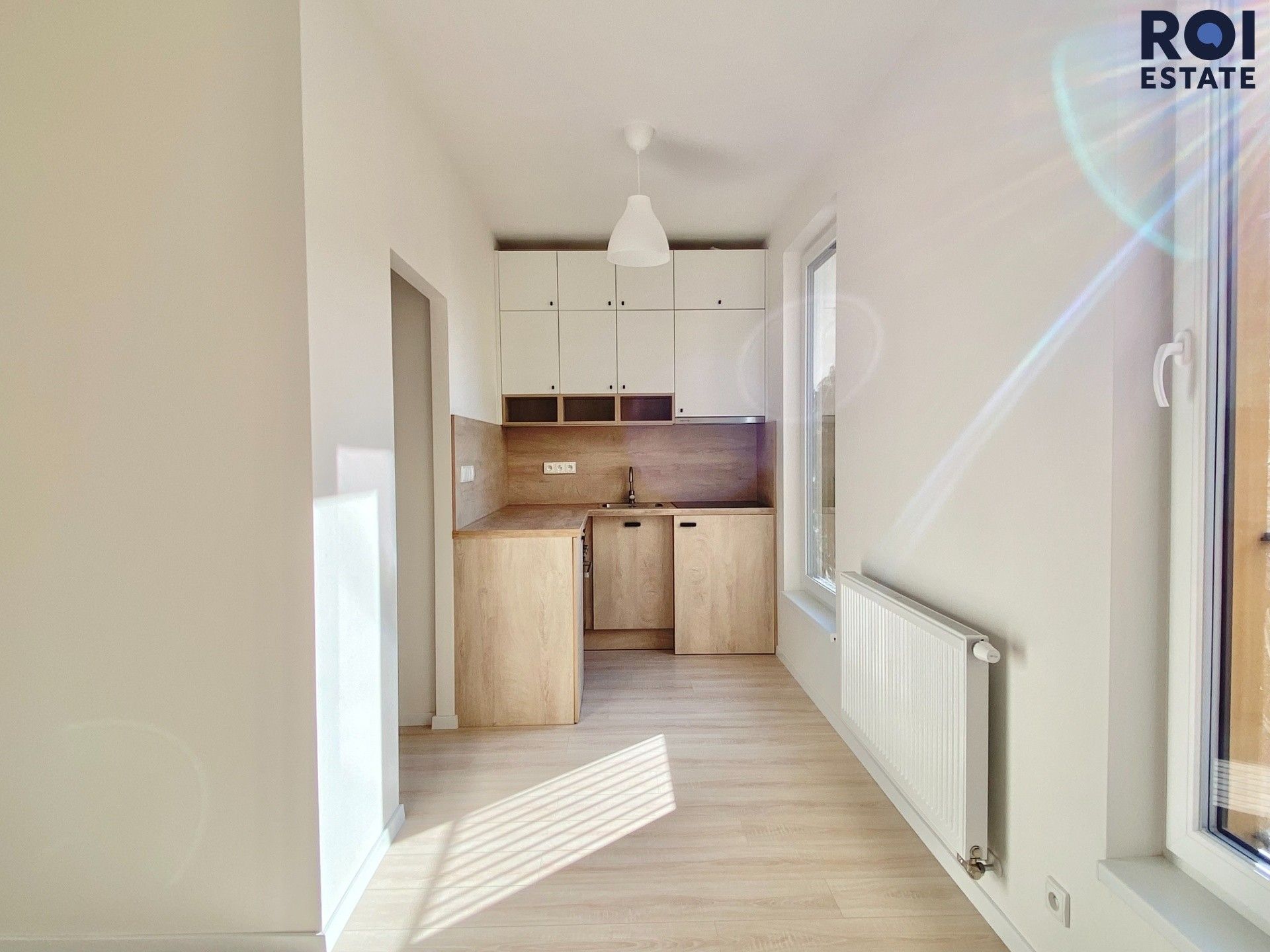 Pronájem bytu 1+kk 28 m² - foto 1