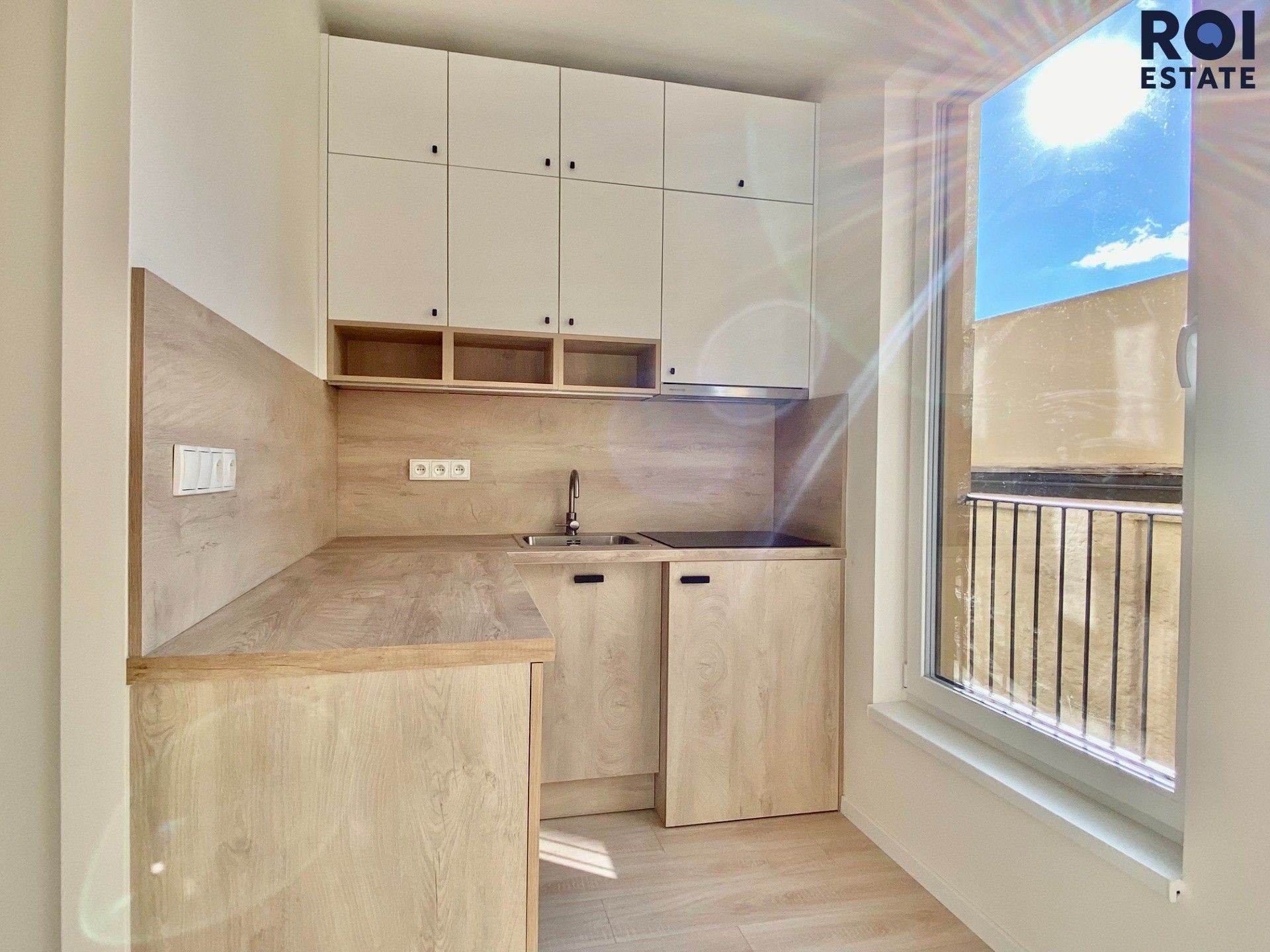 Pronájem bytu 1+kk 28 m² - foto 4