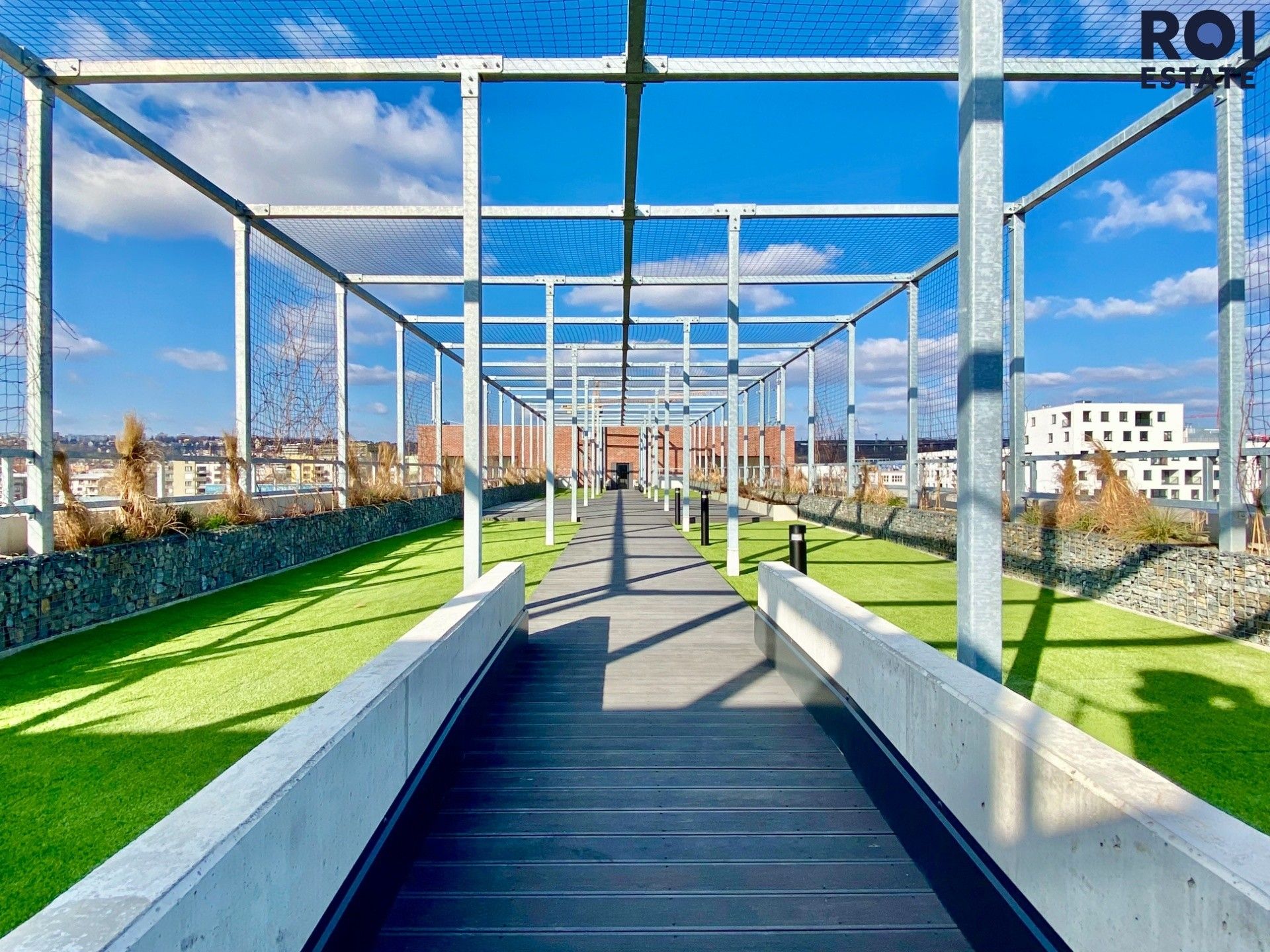 Pronájem bytu 1+kk 28 m² - foto 2