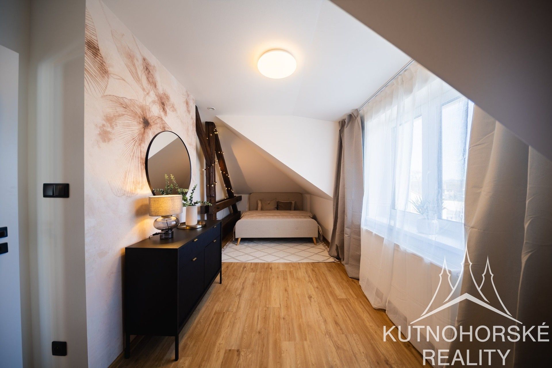 Prodej bytu 2+kk 74 m² - foto 1