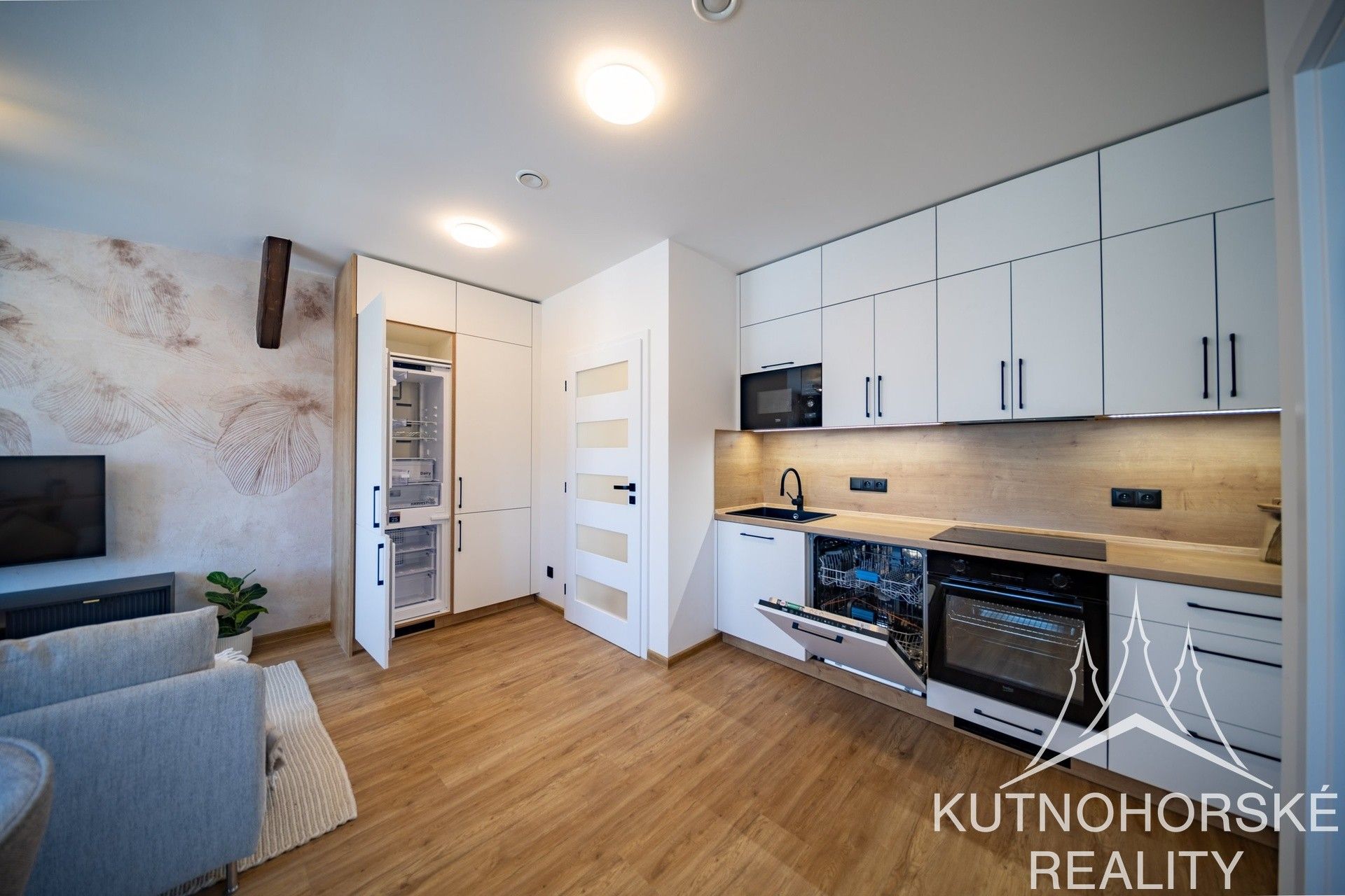 Prodej bytu 2+kk 74 m² - foto 5