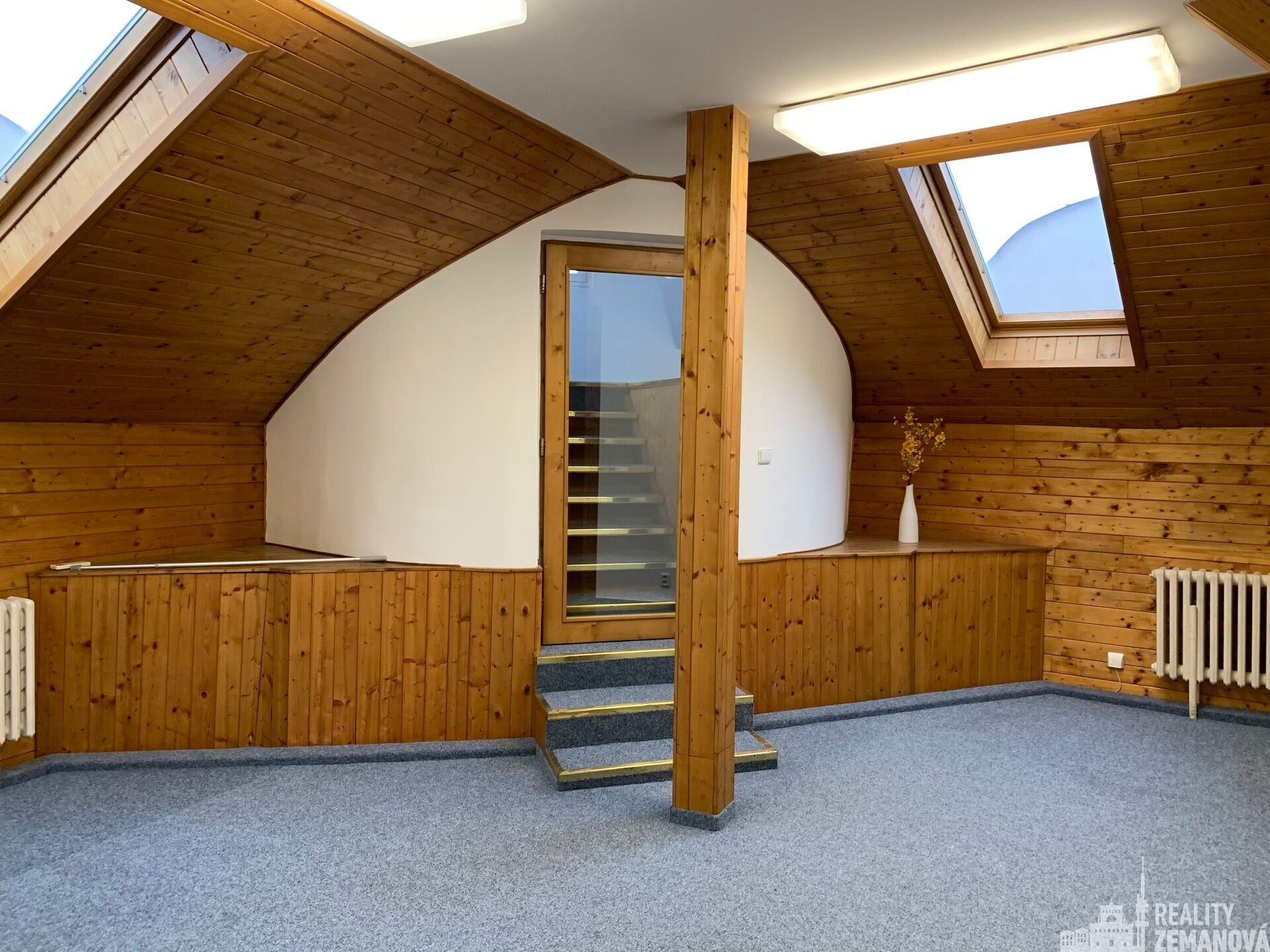Pronájem komerčního prostoru 55 m² - foto 4