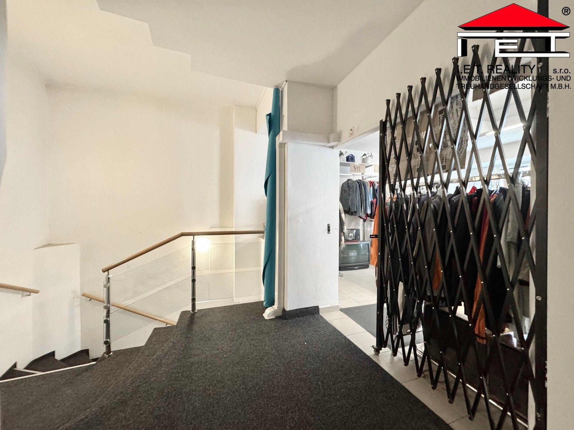 Pronájem komerčního prostoru 75 m² - foto 7