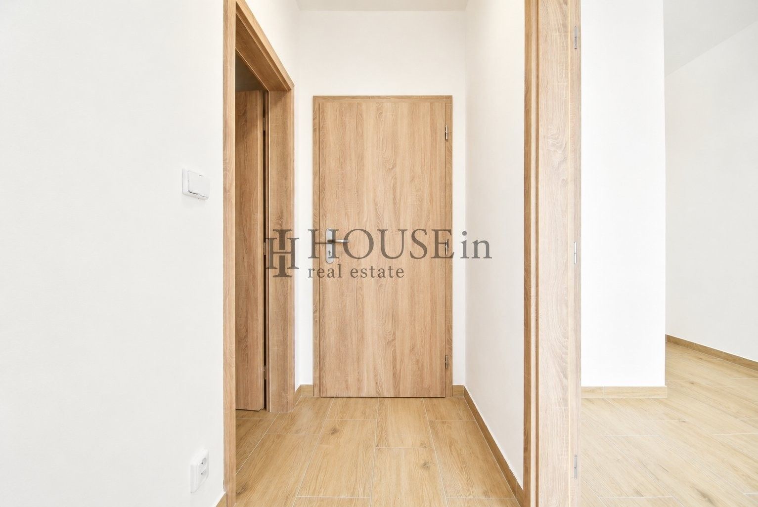 Pronájem bytu 1+1 35 m² - foto 8