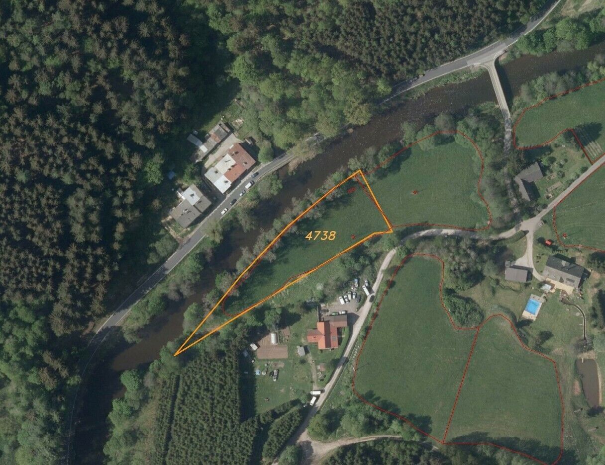 Prodej nemovitosti 3601 m² - foto 4