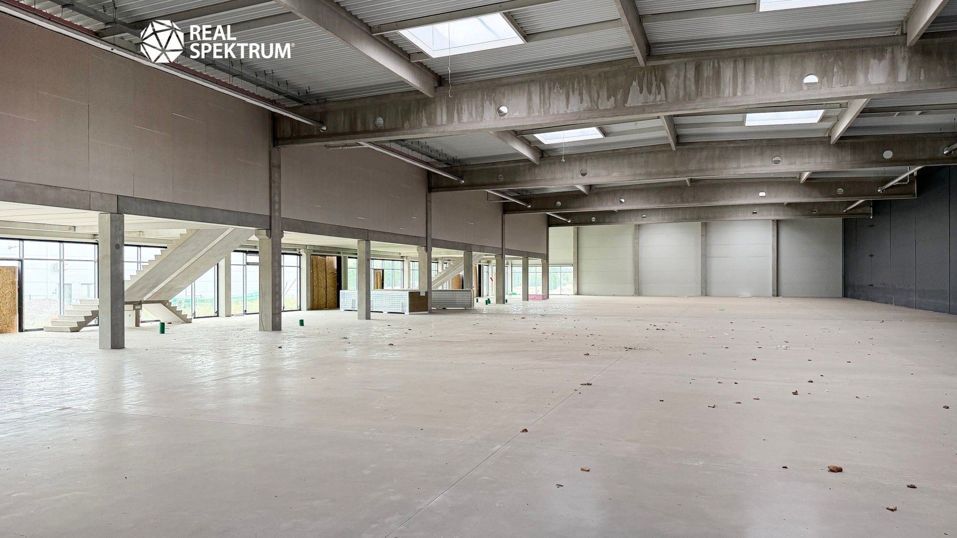 Prodej komerčního prostoru 462 m² - foto 8