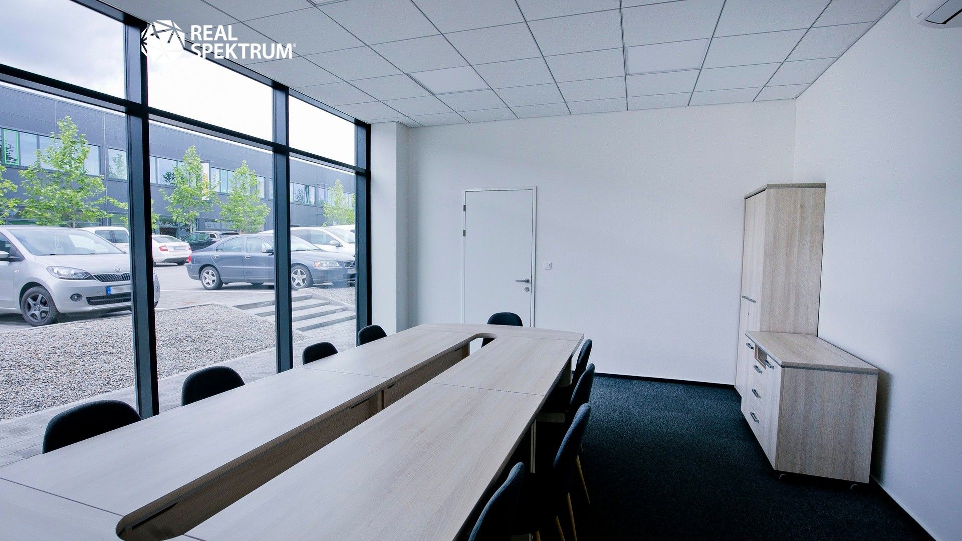 Pronájem komerčního prostoru 462 m² - foto 7