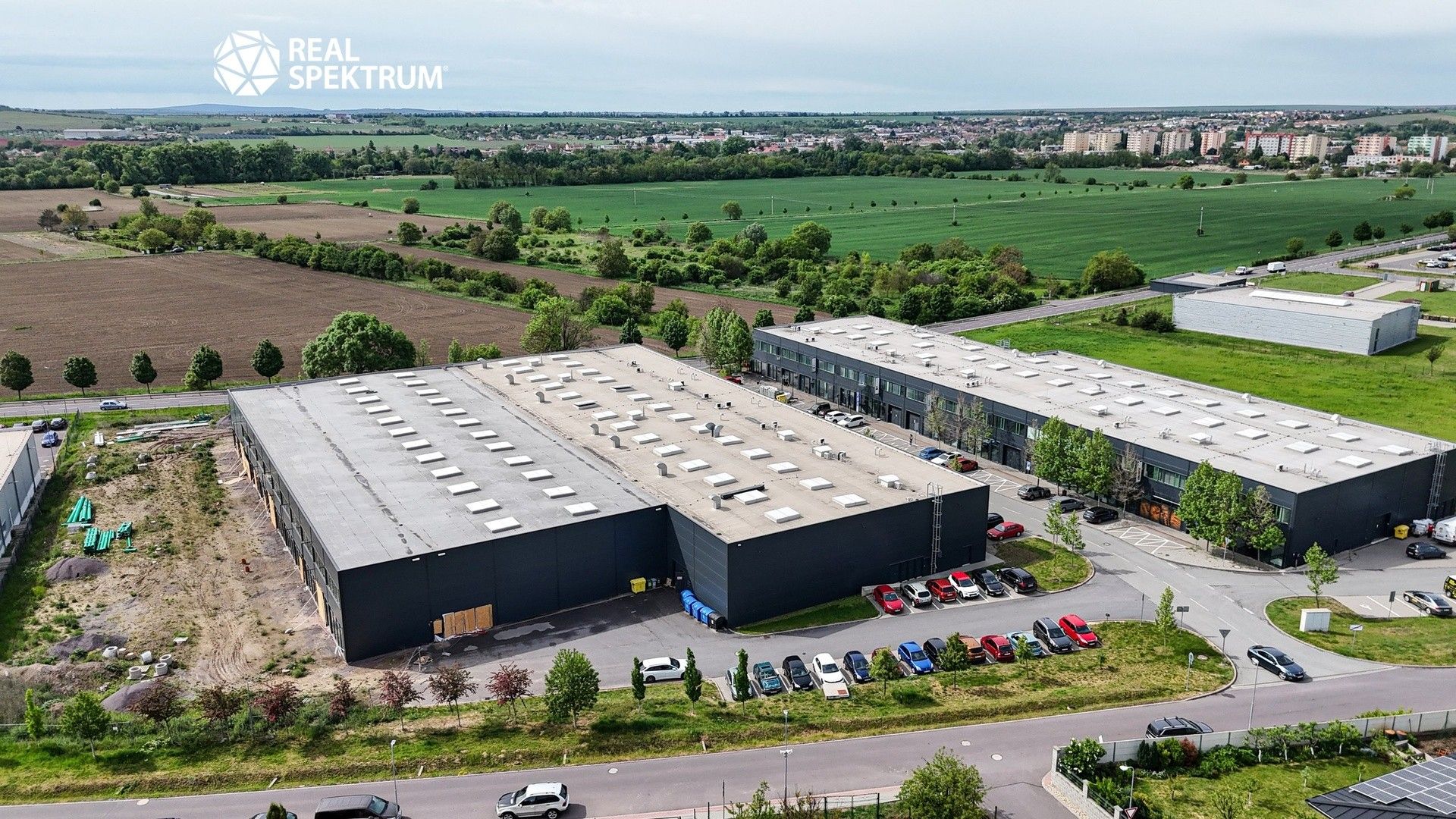 Prodej komerčního prostoru 462 m² - foto 19