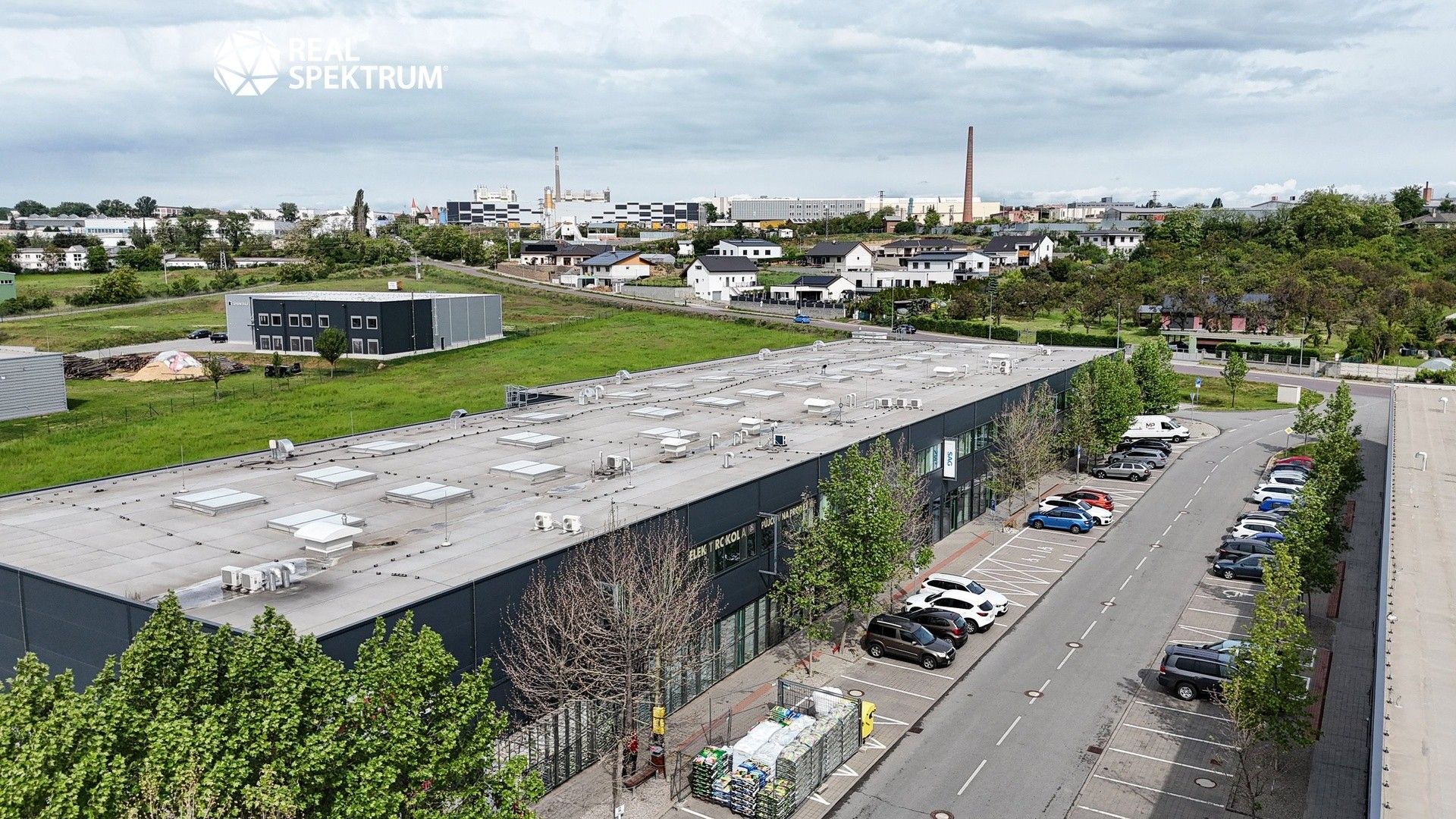 Pronájem komerčního prostoru 462 m² - foto 18